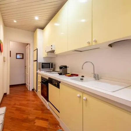 Welcome Riviera, Casa Luigina Apartment, 90 Sqm, Sea View, 2 Bedroom, 1 Bathroom, Free Wifi, And, Depending On Availability, A Private Garage 800 Meters Away At 20,00 Euro Per Night * ラッパロ