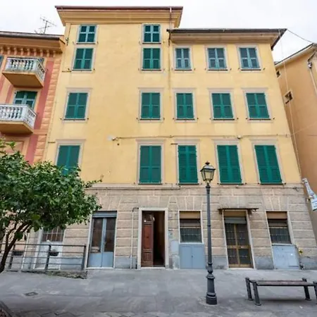 Welcome Riviera, Casa Luigina Apartment, 90 Sqm, Sea View, 2 Bedroom, 1 Bathroom, Free Wifi, And, Depending On Availability, A Private Garage 800 Meters Away At 20,00 Euro Per Night *