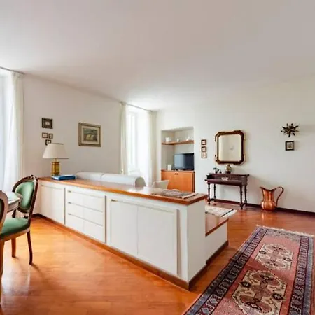Welcome Riviera, Casa Luigina Apartment, 90 Sqm, Sea View, 2 Bedroom, 1 Bathroom, Free Wifi, And, Depending On Availability, A Private Garage 800 Meters Away At 20,00 Euro Per Night * Rapallo