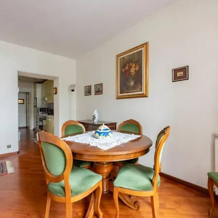 Welcome Riviera, Casa Luigina Apartment, 90 Sqm, Sea View, 2 Bedroom, 1 Bathroom, Free Wifi, And, Depending On Availability, A Private Garage 800 Meters Away At 20,00 Euro Per Night Appartamento *