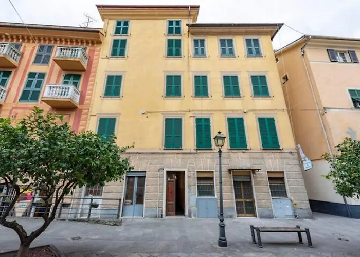 Welcome Riviera, Casa Luigina Apartment, 90 Sqm, Sea View, 2 Bedroom, 1 Bathroom, Free Wifi, And, Depending On Availability, A Private Garage 800 Meters Away At 20,00 Euro Per Night *